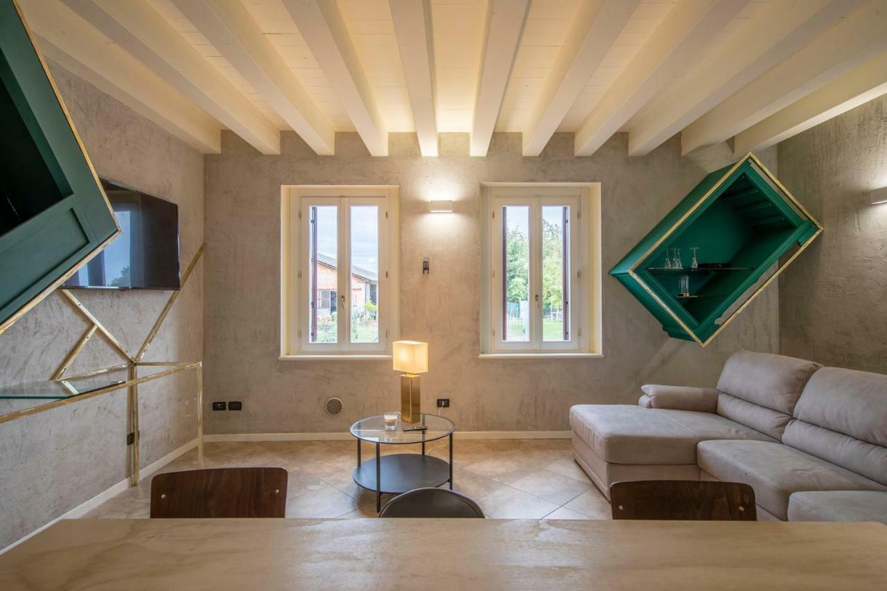 100% Design Villa Desenzano del Garda Eksteriør billede