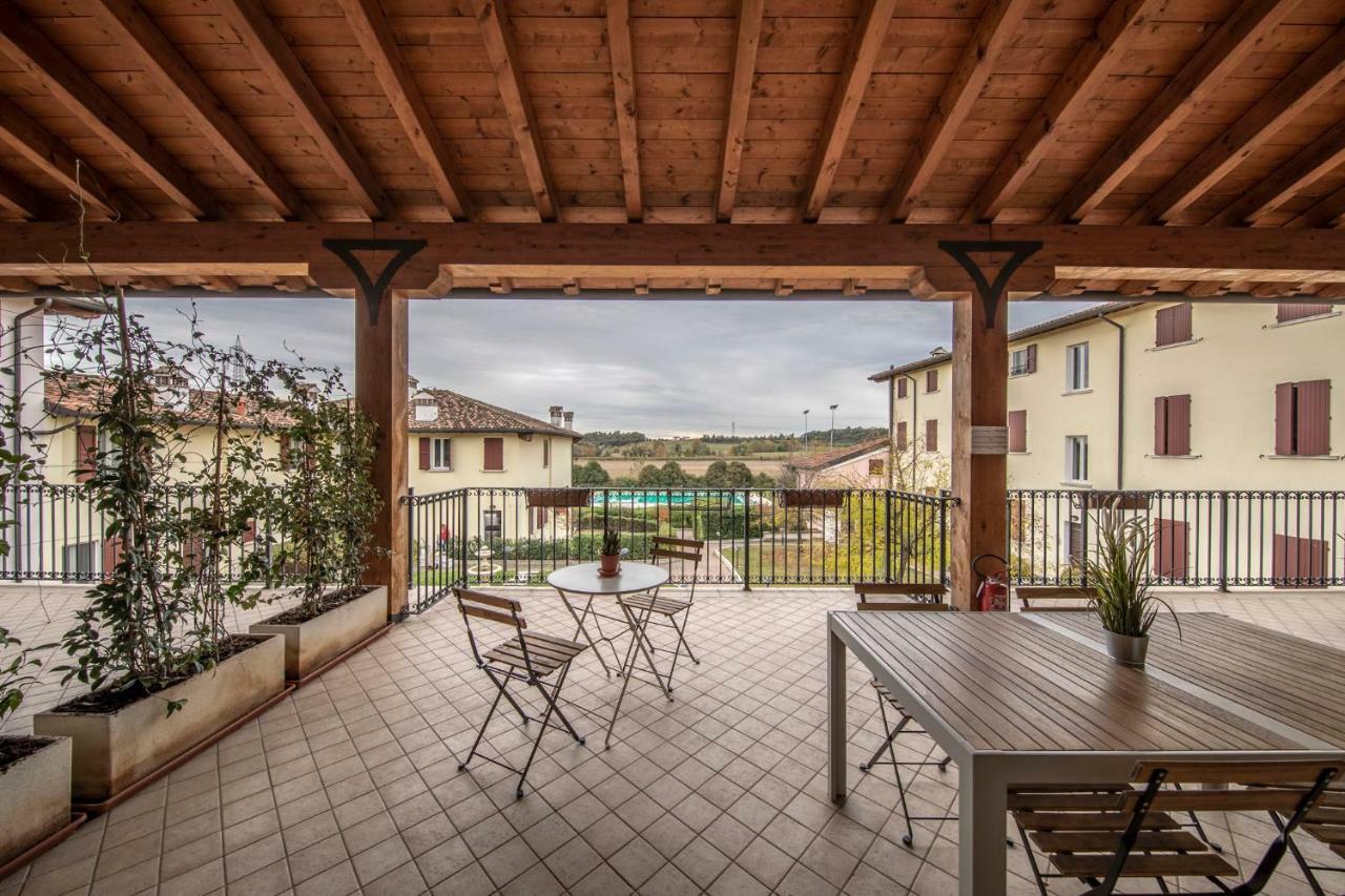 100% Design Villa Desenzano del Garda Eksteriør billede